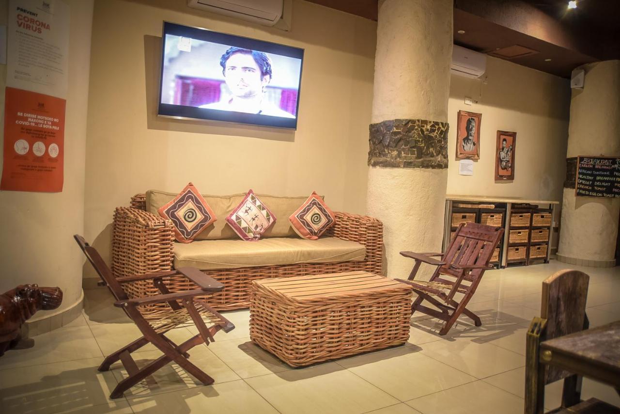 African Home Hotel Gaborone Zewnętrze zdjęcie