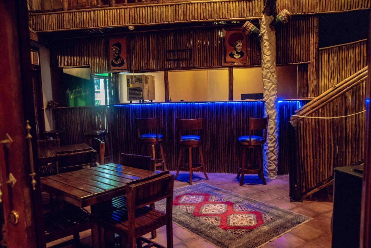 African Home Hotel Gaborone Zewnętrze zdjęcie