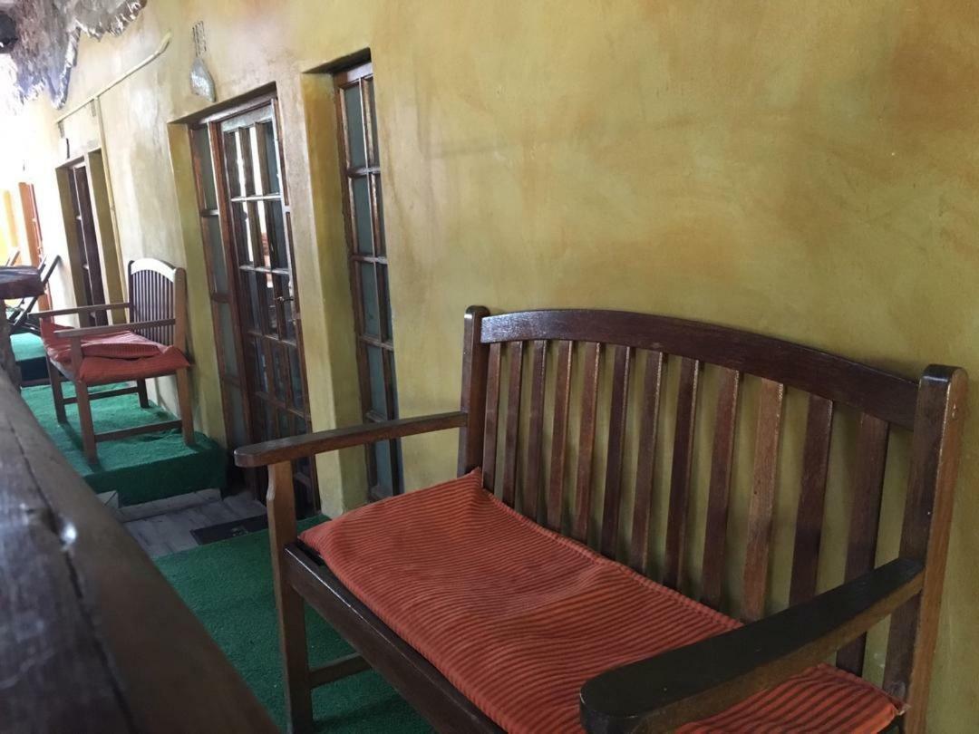 African Home Hotel Gaborone Zewnętrze zdjęcie