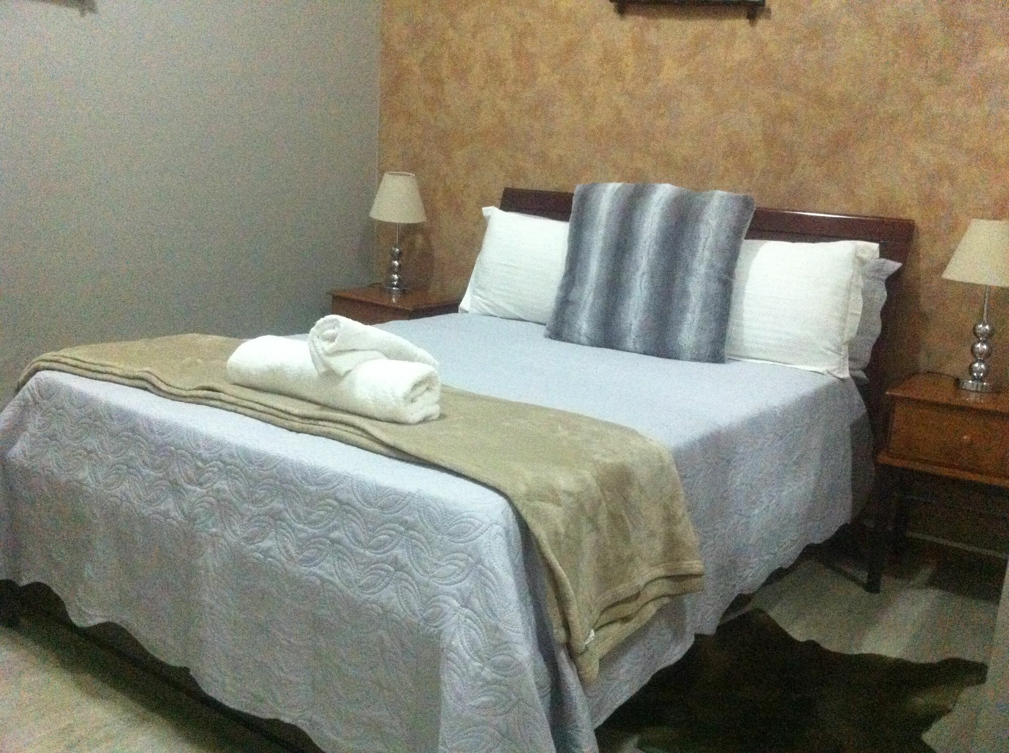 African Home Hotel Gaborone Zewnętrze zdjęcie