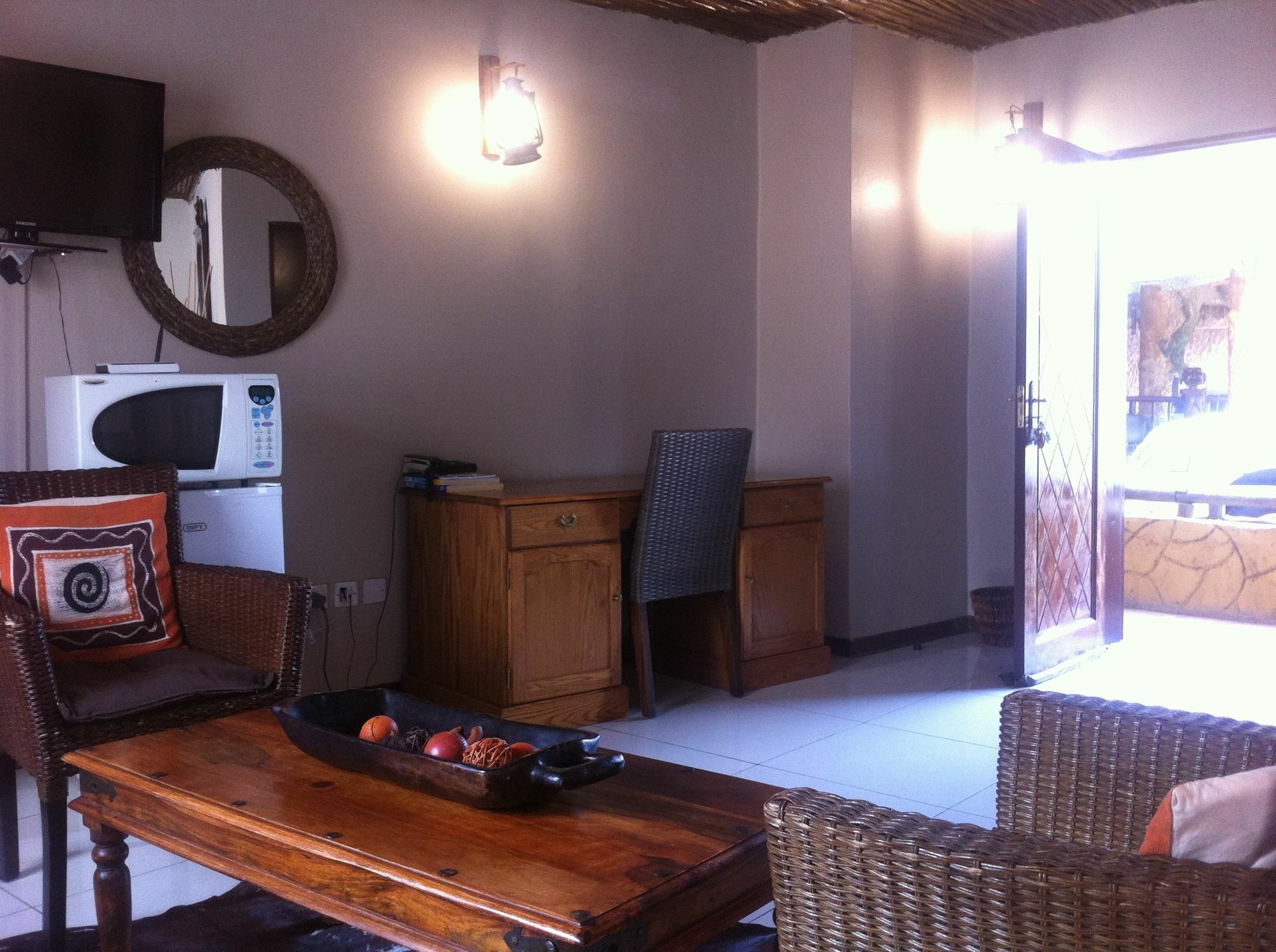 African Home Hotel Gaborone Zewnętrze zdjęcie