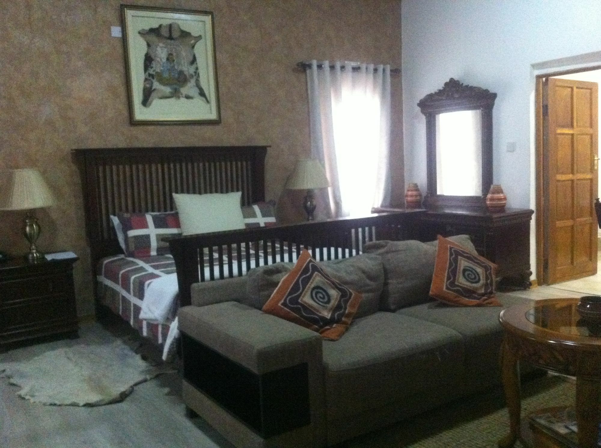African Home Hotel Gaborone Zewnętrze zdjęcie